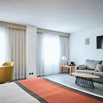 Hotel Catalonia 4*