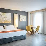 Catalonia Hotel