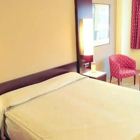 Catalonia Hotel