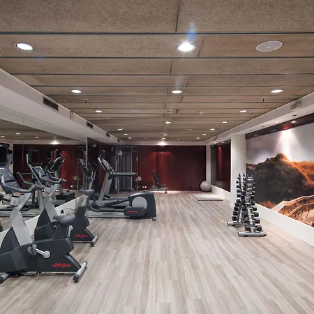 Catalonia Szálloda 4*