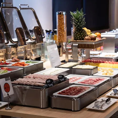 Catalonia Szálloda 4*